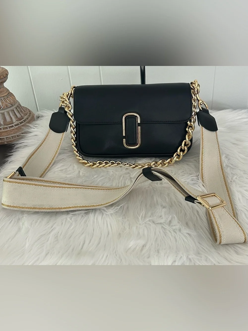 Marc Jacobs The J Marc Mini Black Leather Shoulder Crossbody Bag Chain Strap